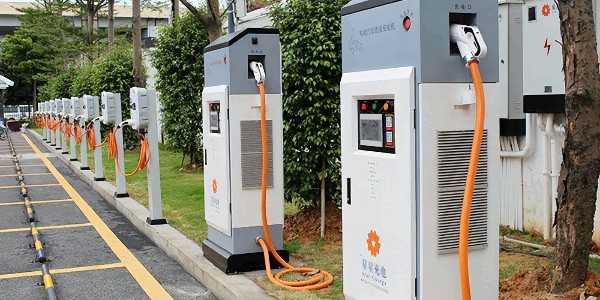 崔东树：需要进一步构建高质量充电基础设施体系